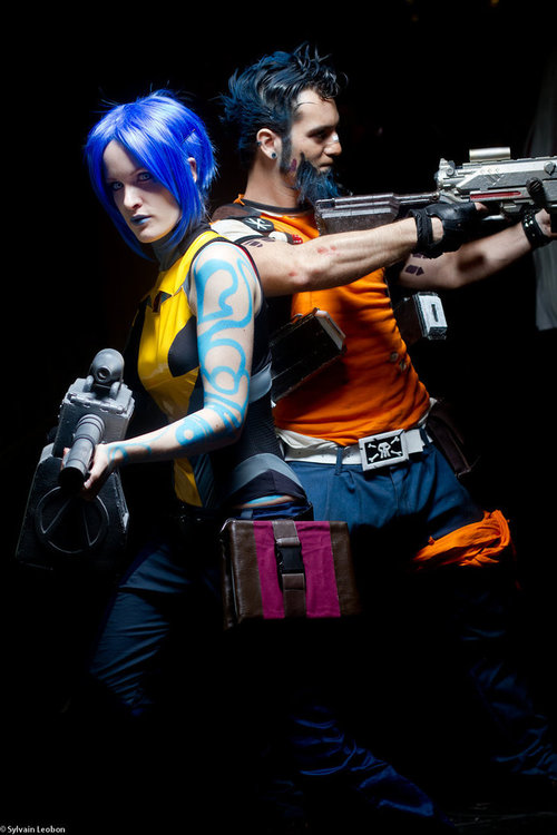 http://www.geeknative.com/wp-content/uploads/2012/10/borderlands2cosplay.jpg